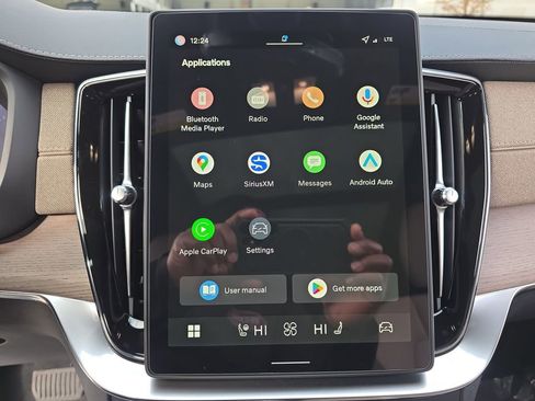 New 2026 Volvo XC90 B6 Plus image 30