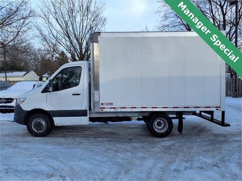 Used 2023 Mercedes-Benz Sprinter 3500 image 4