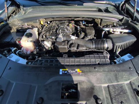 Used 2023 Jeep Grand Cherokee Altitude image 13