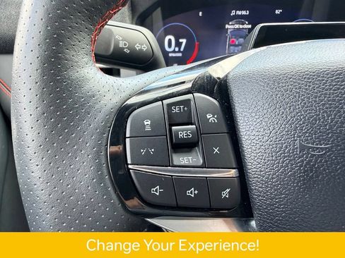 Used 2025 Ford Explorer ST-Line w/ ST-Line Street Pack AWD/4WD image 24