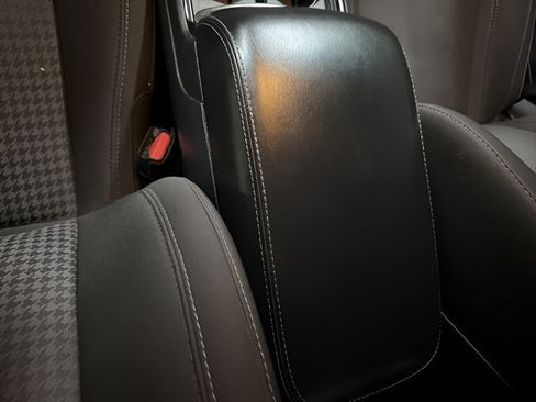 Used 2021 Dodge Charger GT w/ Blacktop Package RWD image 16