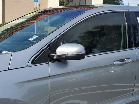 Used 2020 Ford Edge Titanium w/ Equipment Group 301A image 12