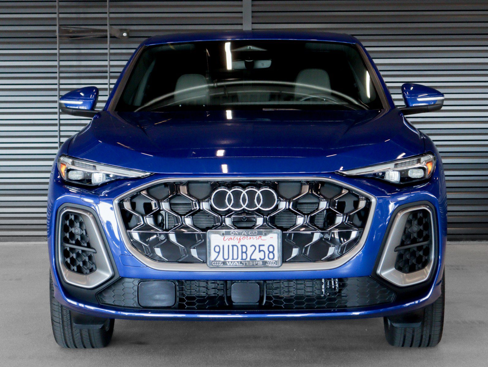 Used 2025 Audi Q5 Premium Plus w/ Premium Plus AWD/4WD image 13