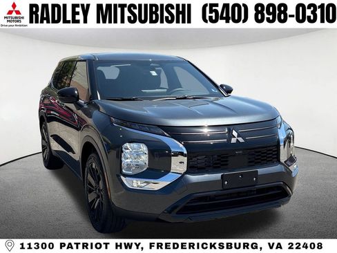New 2026 Mitsubishi Outlander LE AWD/4WD image 22