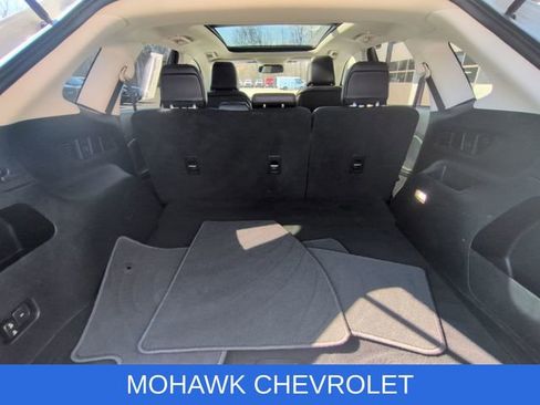 Used 2020 Ford Edge SEL w/ Cold Weather Package image 26