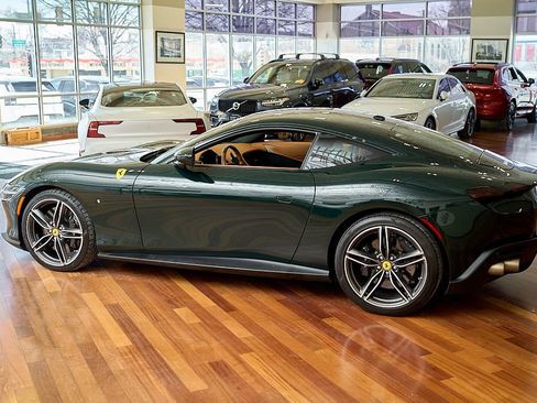 Used 2021 Ferrari Roma image 11