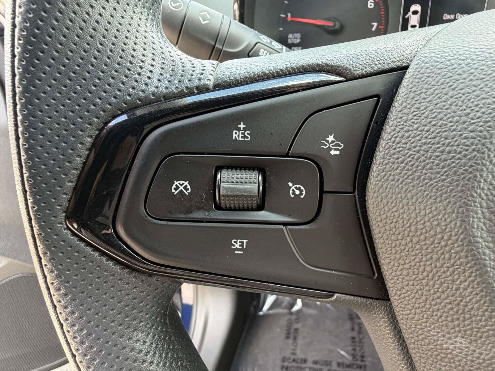 Used 2024 Chevrolet Trax LS w/ LS Convenience Package FWD image 14