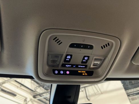 Used 2020 Chevrolet Traverse High Country w/ LPO, Floor Liner Package image 22