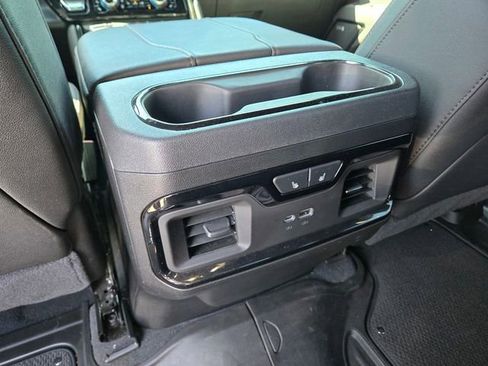 Used 2025 GMC Sierra 1500 AT4 w/ AT4 Premium Package AWD/4WD image 12