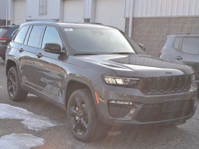 New 2025 Jeep Grand Cherokee Limited w/ Black Appearance Package