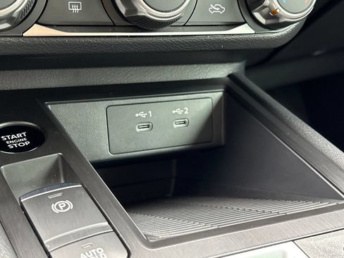 Used 2026 Nissan Kicks S FWD image 19