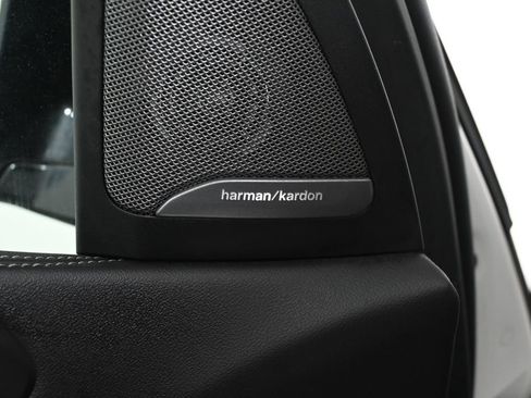 Used 2024 BMW X5 xDrive40i w/ M Sport Package image 27