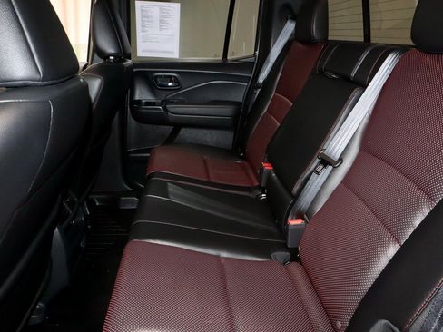 Used 2022 Honda Ridgeline Black Edition image 21