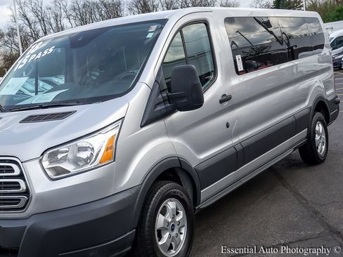 Used 2018 Ford Transit 350 XLT RWD image 4