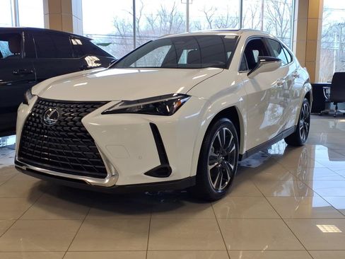 New 2026 Lexus UX 300h AWD image 3