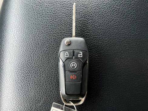 Certified 2022 Ford F350 XLT w/ XLT Premium Package image 33