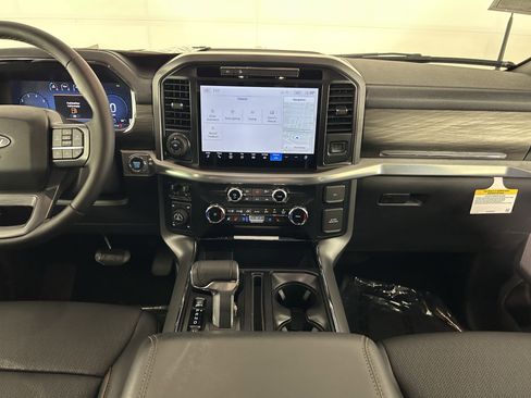 New 2025 Ford F150 Lariat w/ Equipment Group 501A Mid image 14