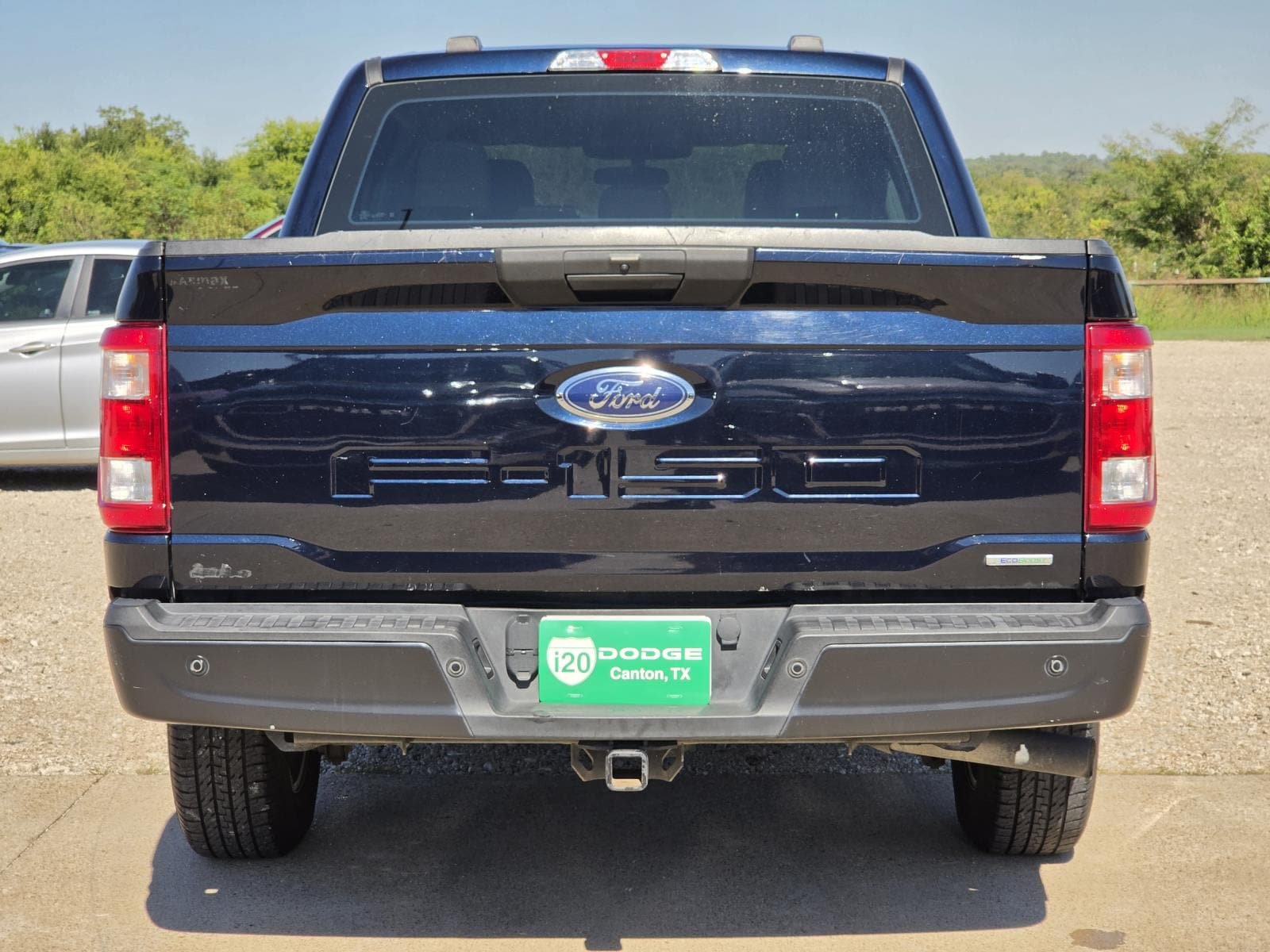 Used 2022 Ford F150 XL w/ Trailer Tow Package RWD image 6