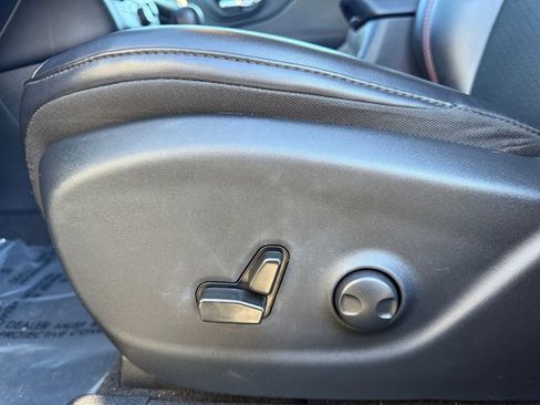 Used 2022 Jeep Cherokee Trailhawk w/ Sun, Sound & Nav Group image 10