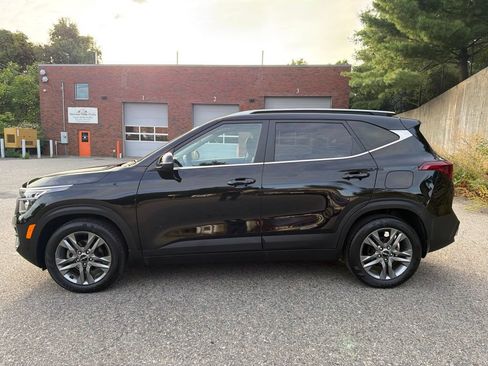 Certified 2023 Kia Seltos S FWD image 3