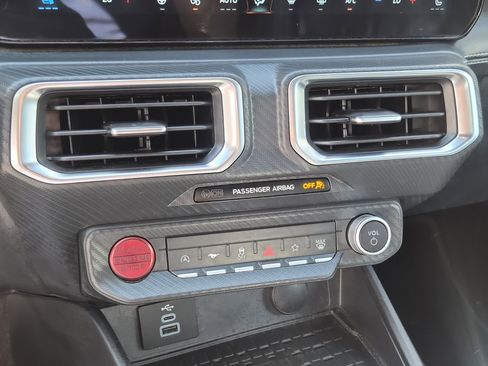 Used 2024 Ford Mustang Premium image 21