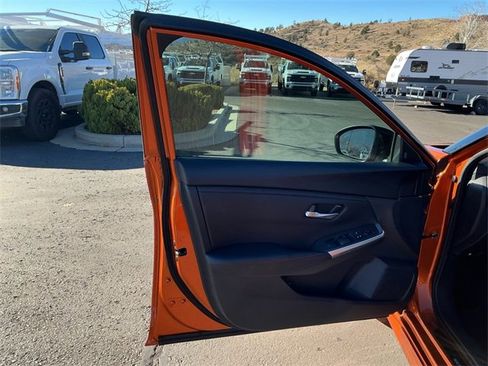 Used 2024 Nissan Sentra SR image 16