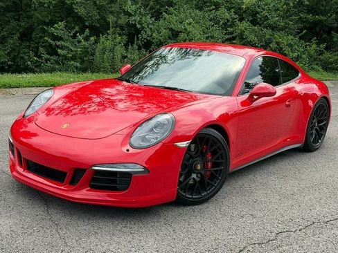 Used 2016 Porsche 911 Carrera GTS RWD image 2