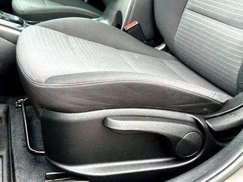 Used 2018 Kia Forte LX w/ LX Popular Package FWD image 12