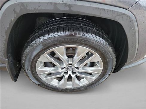 Used 2024 Toyota RAV4 XLE Premium w/ Weather Package FWD image 10