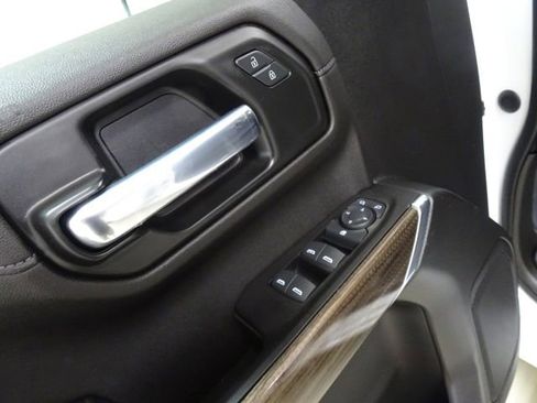 Used 2021 Chevrolet Silverado 1500 LT w/ Bed Protection Package image 22