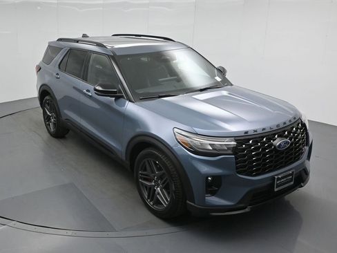 New 2026 Ford Explorer ST AWD/4WD image 37