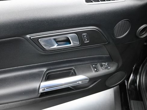 Used 2021 Ford Mustang GT w/ Equipment Group 301A image 10