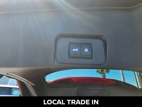 Used 2021 Nissan Rogue SV w/ Premium Package FWD image 12