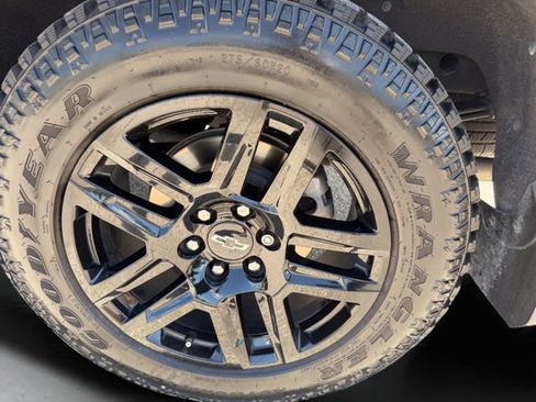 Used 2022 Chevrolet Silverado 1500 RST w/ RST All Star Premium Package AWD/4WD image 36