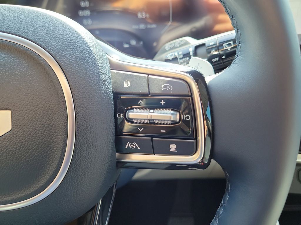 New 2026 Kia Carnival SX Prestige FWD image 28