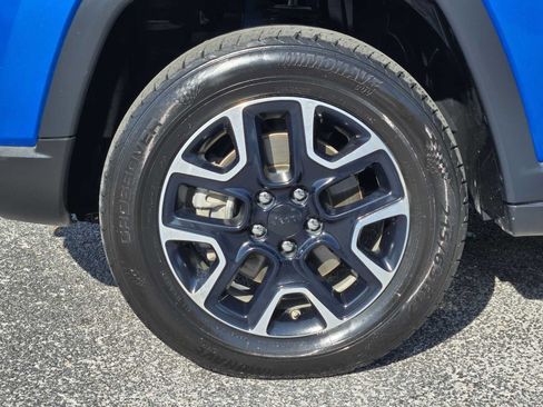 Used 2020 Jeep Compass Trailhawk AWD/4WD image 13