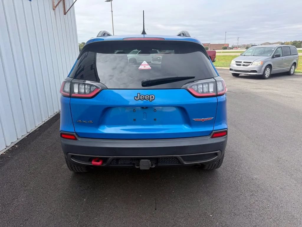 Used 2020 Jeep Cherokee Trailhawk AWD/4WD image 7