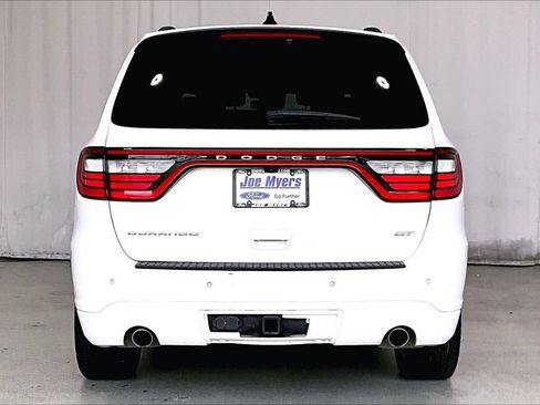 Used 2024 Dodge Durango GT RWD image 3