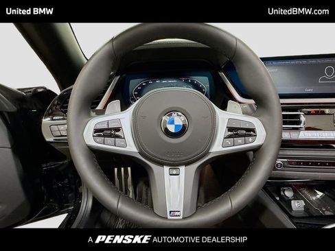 Used 2025 BMW Z4 M40i w/ Premium Package image 6