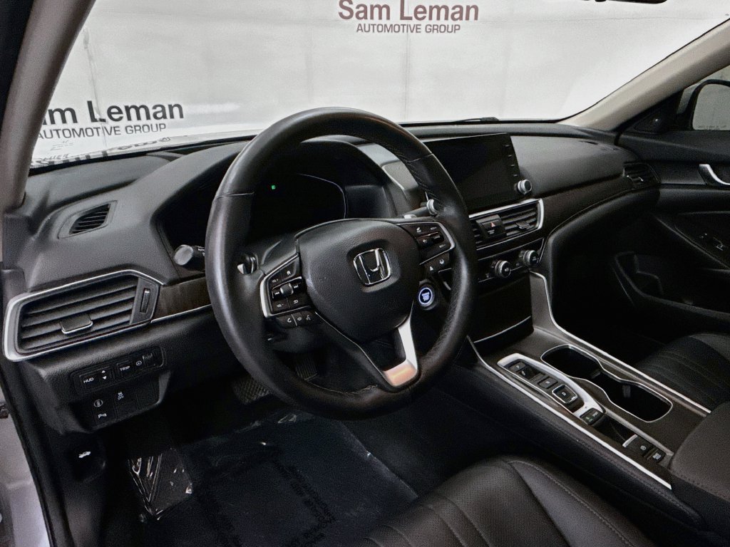 Used 2022 Honda Accord Touring image 9