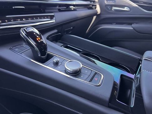 Used 2024 Cadillac Escalade V image 19