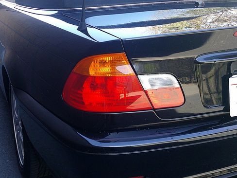 Used 2001 BMW 330Ci Convertible image 15