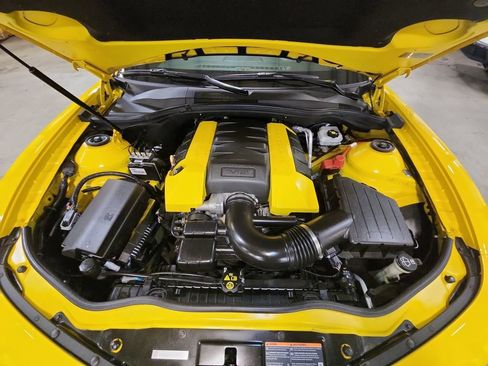 Used 2010 Chevrolet Camaro SS w/ LPO, Ground Effects Package RWD image 27