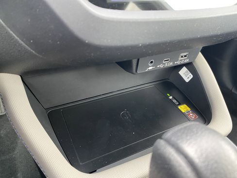 New 2026 Subaru Forester Premium image 32