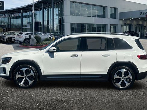 New 2025 Mercedes-Benz GLB 250 4MATIC image 7