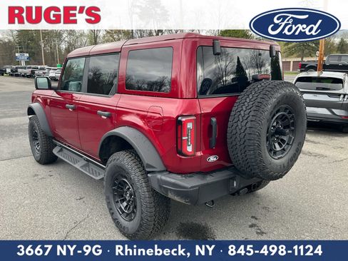 New 2026 Ford Bronco Badlands w/ Sasquatch Package image 6