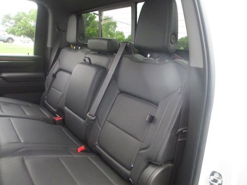 Used 2024 GMC Sierra 2500 Denali w/ Denali Reserve Package AWD/4WD image 26