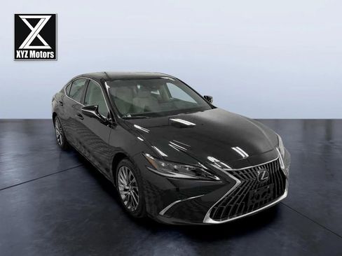 Used 2025 Lexus ES 350 Ultra Luxury image 7