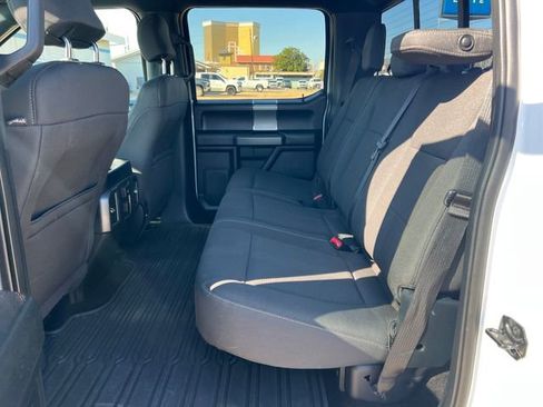 Used 2016 Ford F150 XLT w/ Equipment Group 302A Luxury image 24