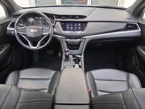 Used 2023 Cadillac XT6 Luxury w/ LPO, Floor Liner Package image 7